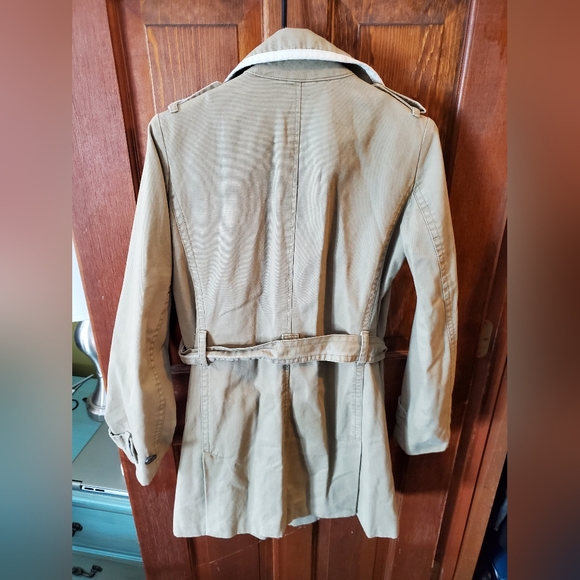 GAP Women's Trench Coat, Size Small - Picture 5 of 7